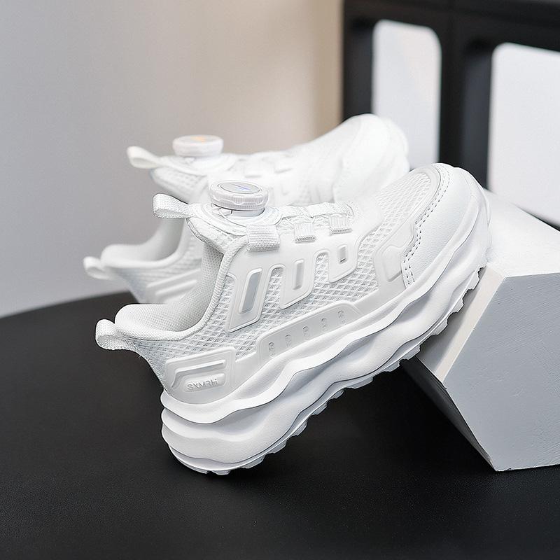 New mesh breathable small white shoes for boys and girls campus soft soled running shoes for middle school children and students