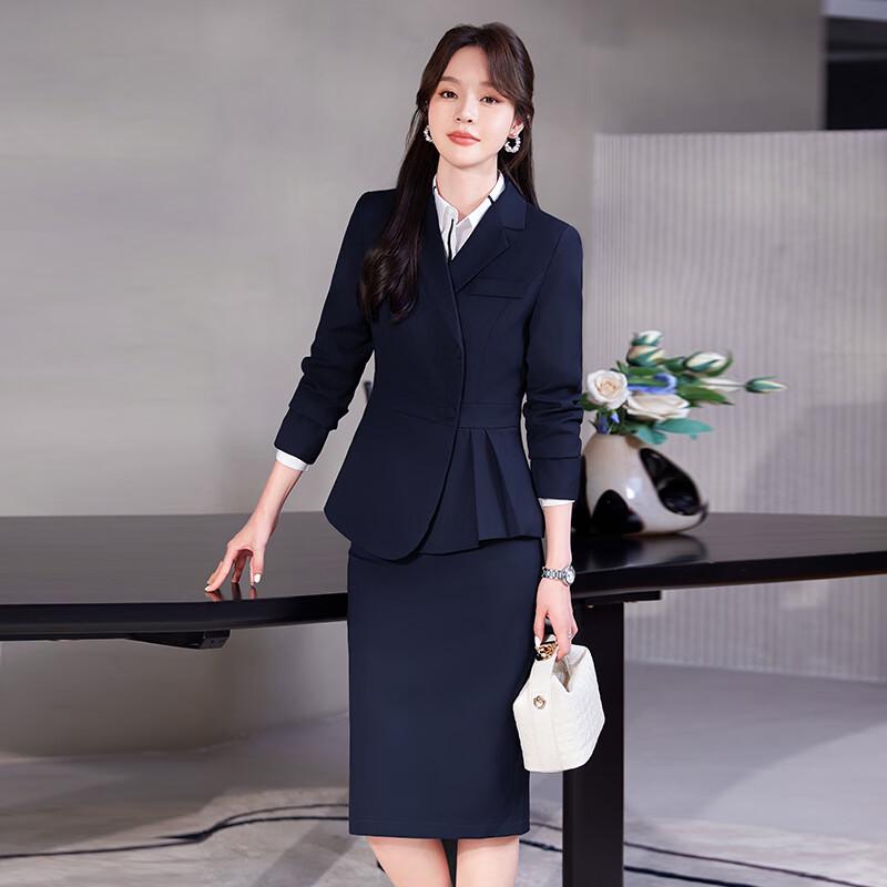 Set de costume formale profesionale pentru femei