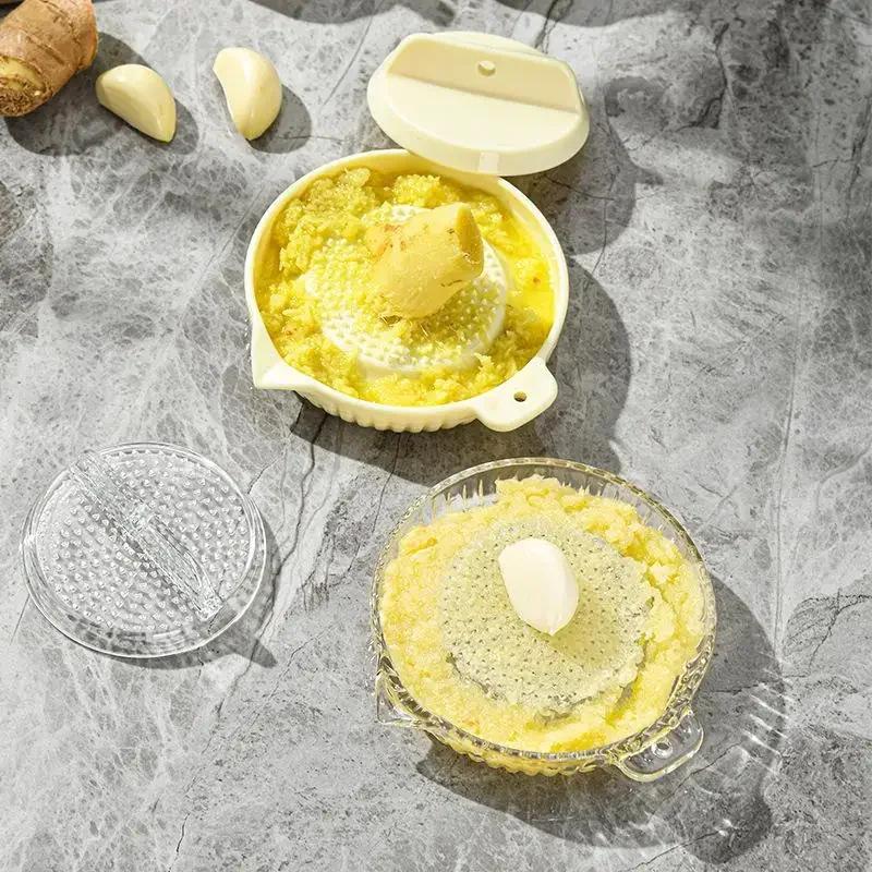 Voedselgadgets Plastic Gember Knoflook Rasp Gereedschap Stamper met Deksel Keuken Fruit Groenten Handmolen Draagbaar Rond