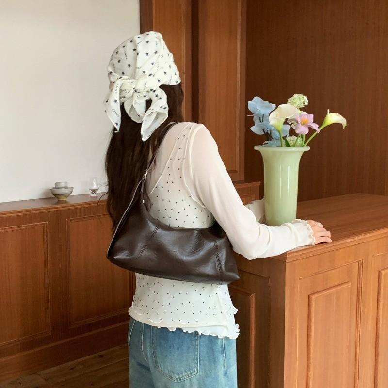 IELGY Soft Leather One-Shoulder Underarm Bag Spring Summer Simple All-Match Commuter Cross-Body Dumpling Bag