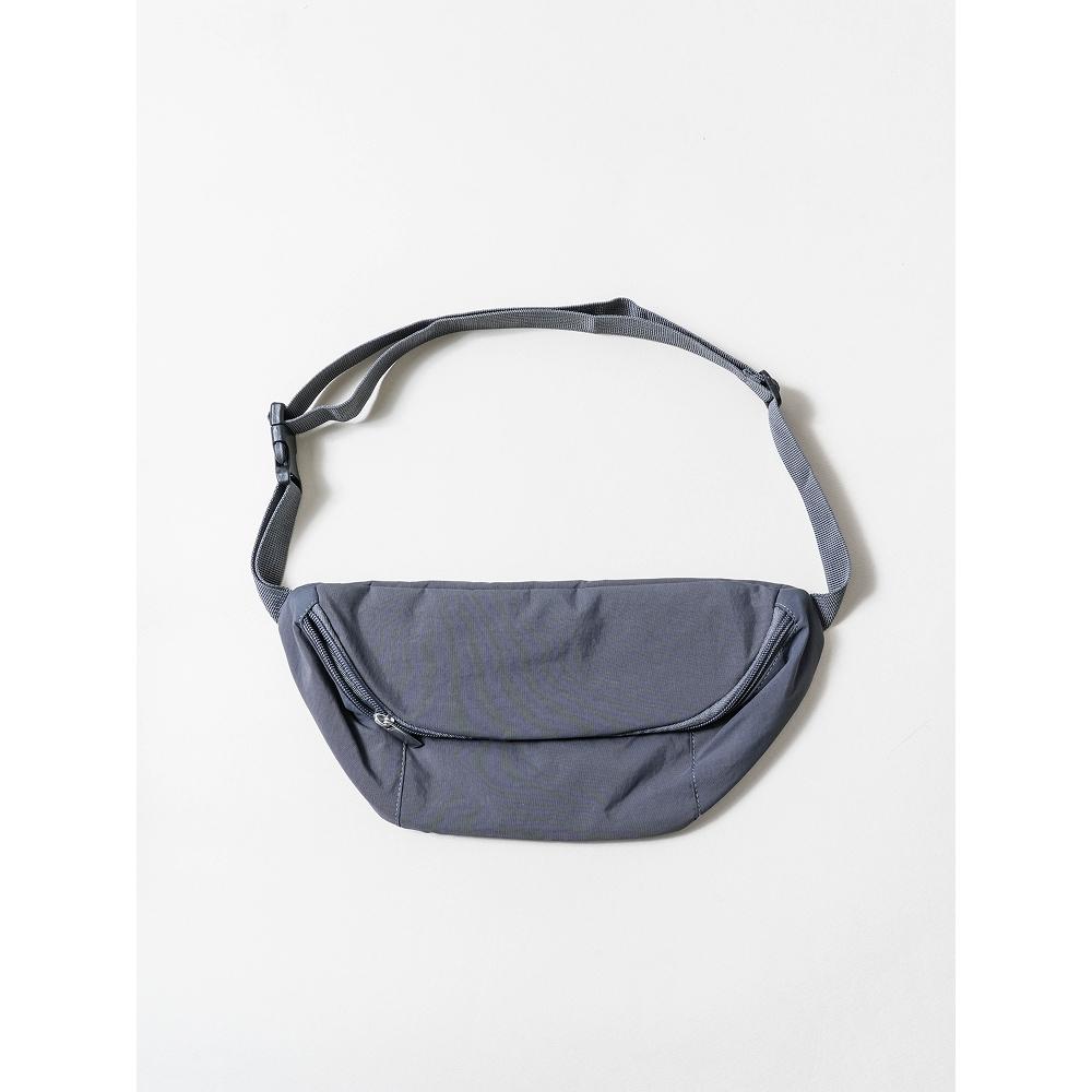 

Daiso Hello Autumn Pocket Cross Hip Color Gray