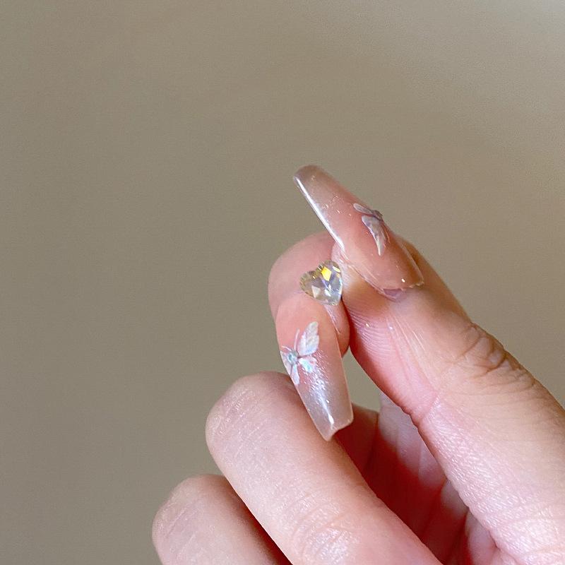 Color Butterfly Love Crystal Earbone Stud Women'S Mini Is Small And Exquisite And Versatile, No Need To Take Off Earrings And Earrings When Sleeping.