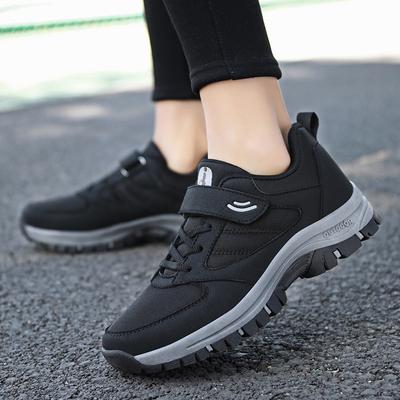 Herbst-Unisex-Schuhe mit weicher Sohle, rutschfeste Wanderschuhe für mittleres und älteres Alter, leichte Freizeitschuhe für Mütter, gesunde Schuhe