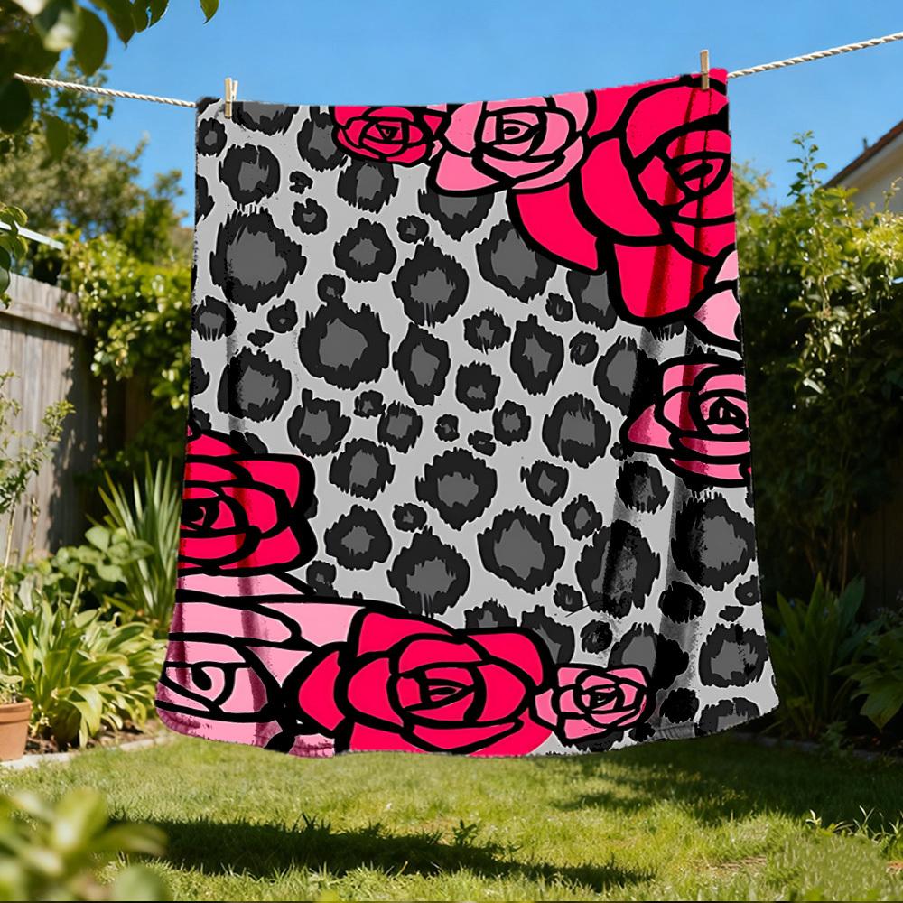 

1pc Leopard Roses Pattern Outdoor Flannel Blanket , Machine Washable Perfect Gift for Birthday , Holiday Travel Accessory , Durable Material 80x120cm