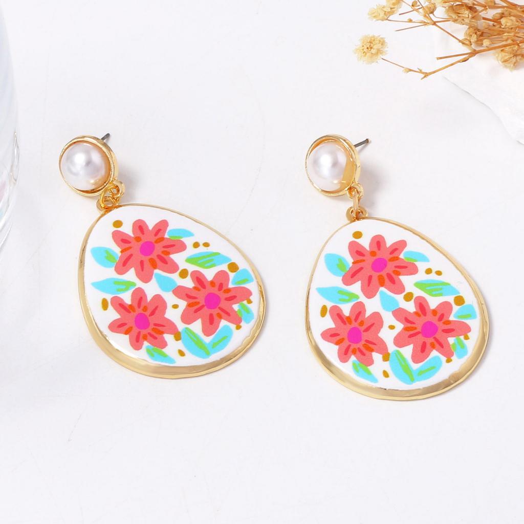 Simple, Fashionable, Fresh and Sweet Alloy Printed Flower Imitation Pearl Earrings, Niche Daily Commuting Earrings for Women
