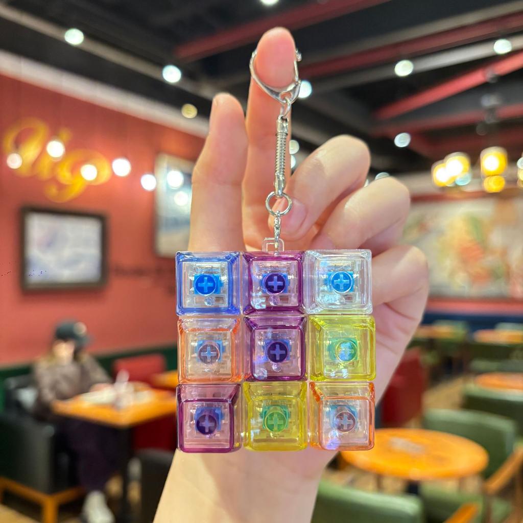 Popular Russian Key Keychain Transparent Fingertip Decompression Luminous Toy Mechanical Keyboard Car Key