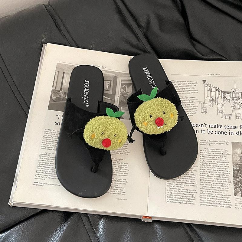 

[SSBL] Casual cute plush doll non-slip beach shoes women s 2025 summer casual sandals flip-flops 35 чёрный