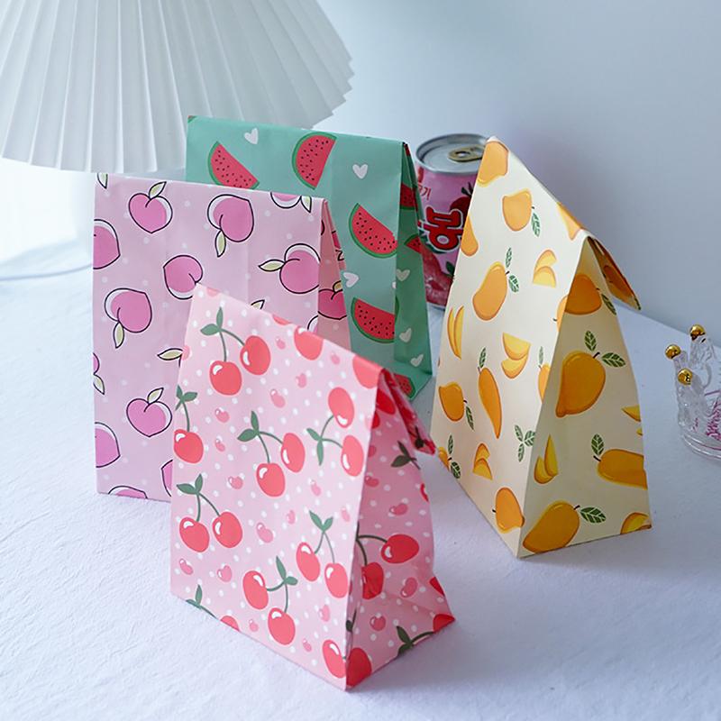 

5Pcs Summer Fruits Candy Gift Bags Pineapple Strawberry Packaging Gifts Bag For Kids Summer Birthday Party Gifts Candy Supply