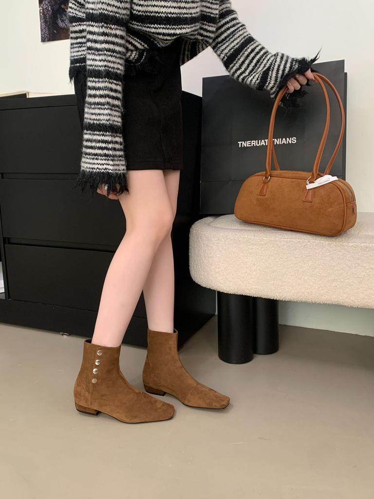 2025 Autumn and Winter New Button Lazy Retro Low Heel with Martin Boots Suede Square Head Suede Short Boots