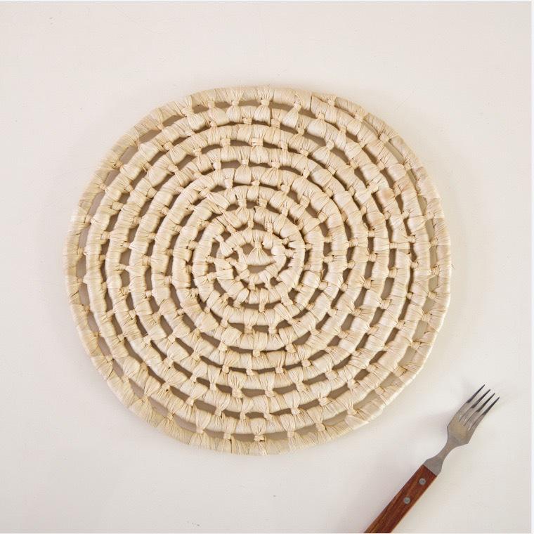 Rustic Straw Woven Wall Decor Set - Decorative Hanging Pendant for Restaurants and Homes