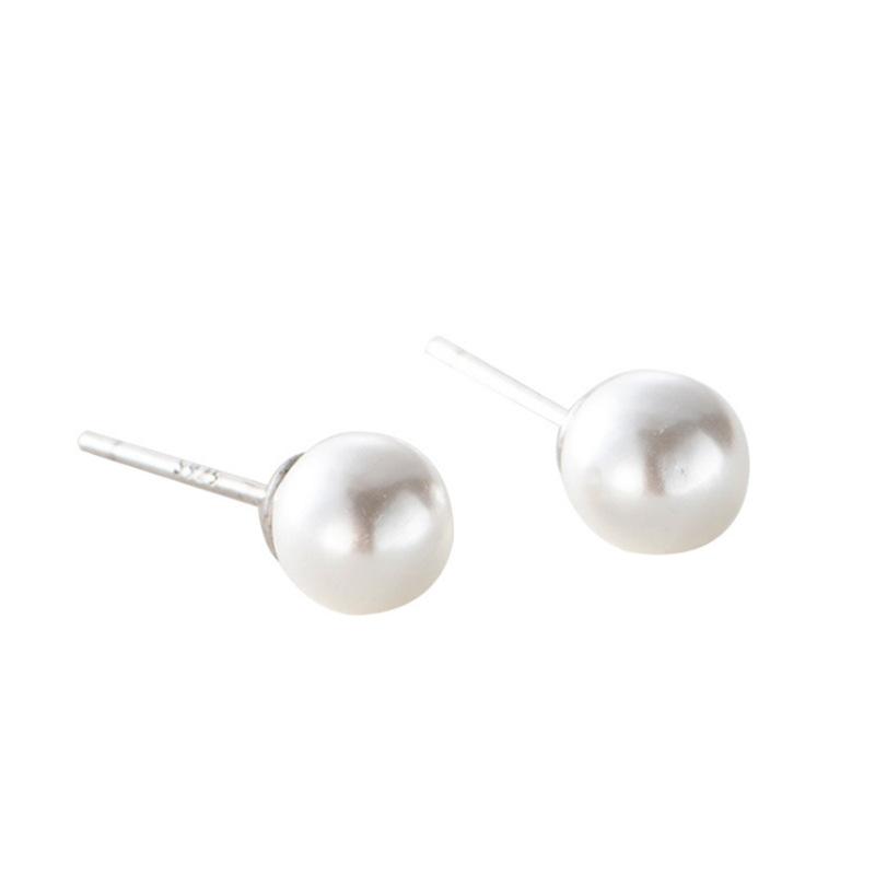 Women's Korean Versatile Pearl Earrings Cute and Creative