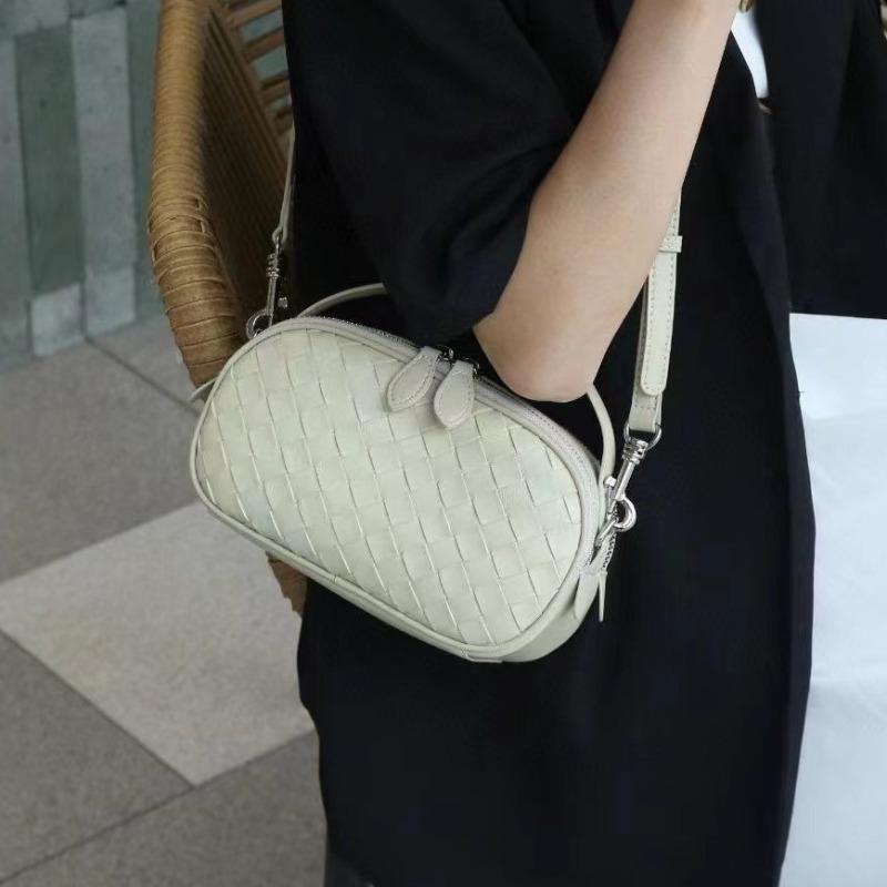 Leather bag women's new diamond bag first layer cowhide shoulder messenger bag soft leather women's bag