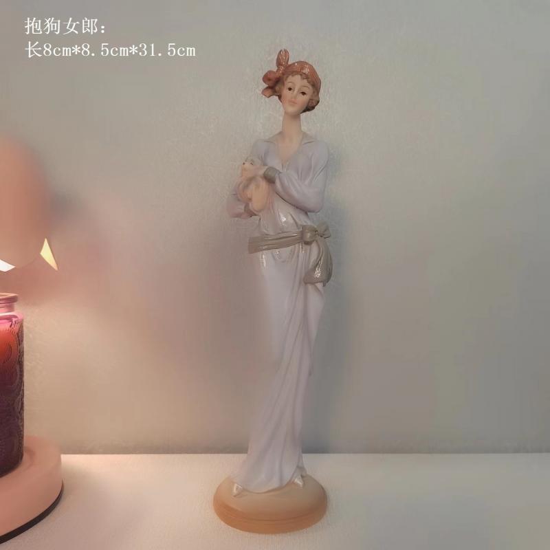 Victorian-style Creative Desktop Ornament Living Room & Bedroom TV Cabinet Decoration Handcrafted Resin Sculpture Birthday Gift