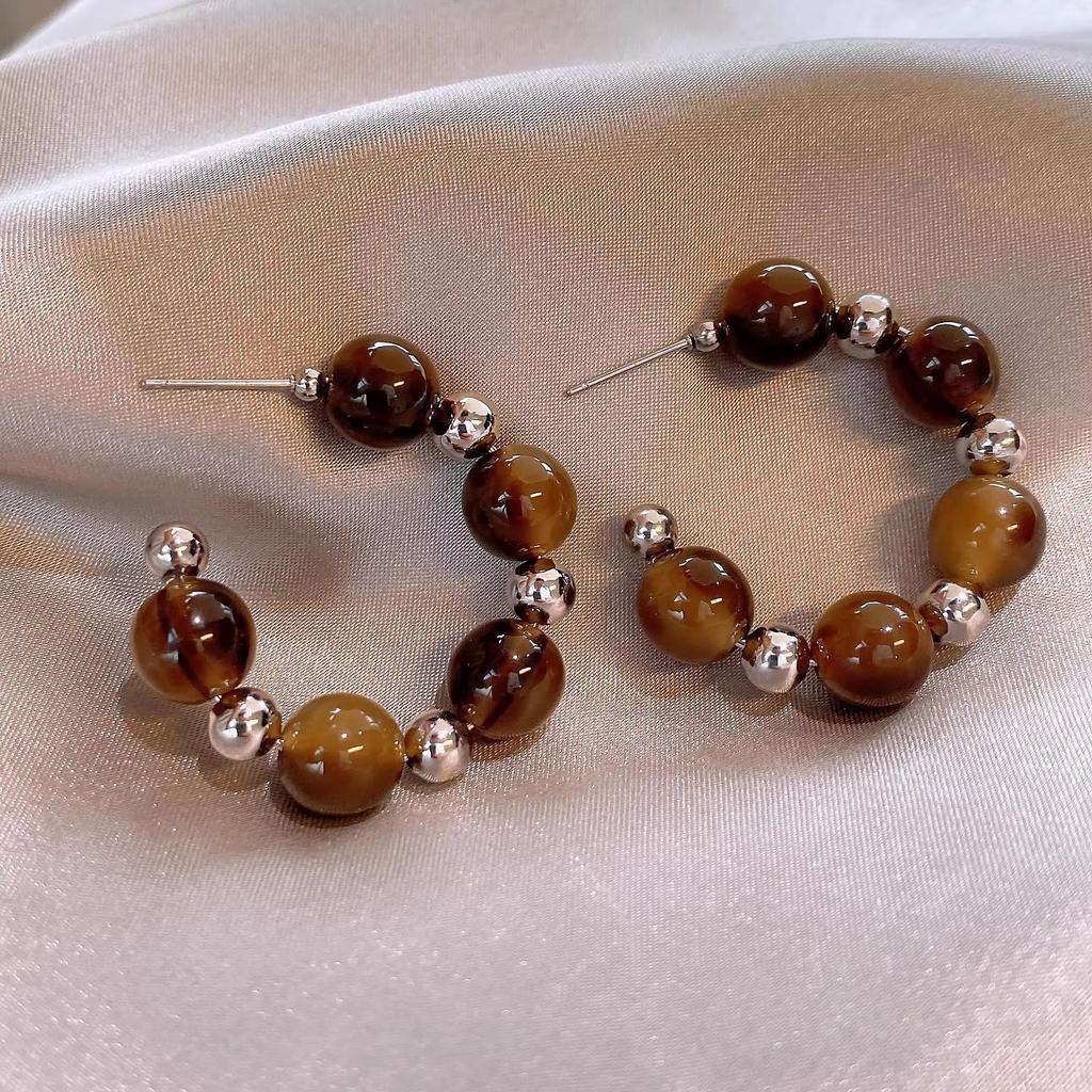 Popular Maillard Retro Coffee Earrings Women's Hong Kong Style Temperament High-end Earrings Internet Celebrity Same Ear Jewelry
