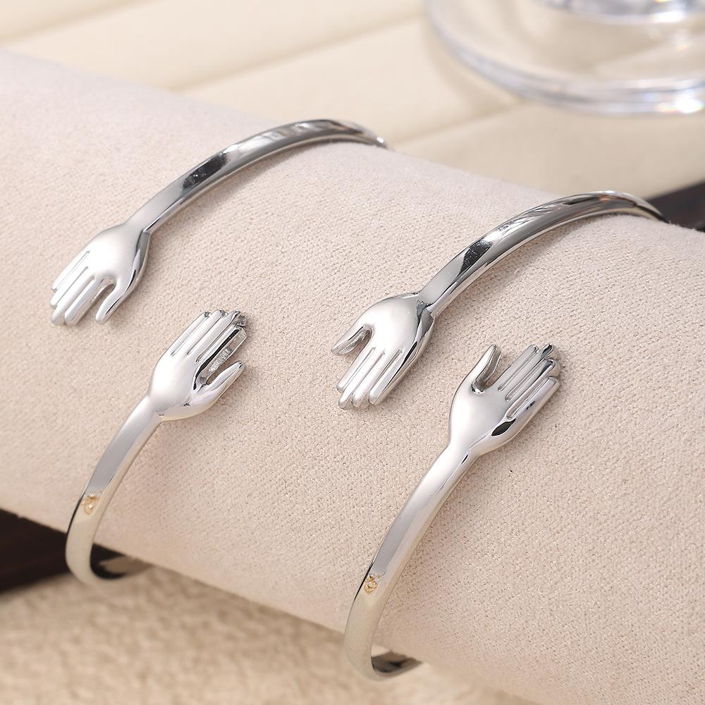 Jewelry Palm Shape Bracelet Fashion Creative Hands Embrace Open Bracelet