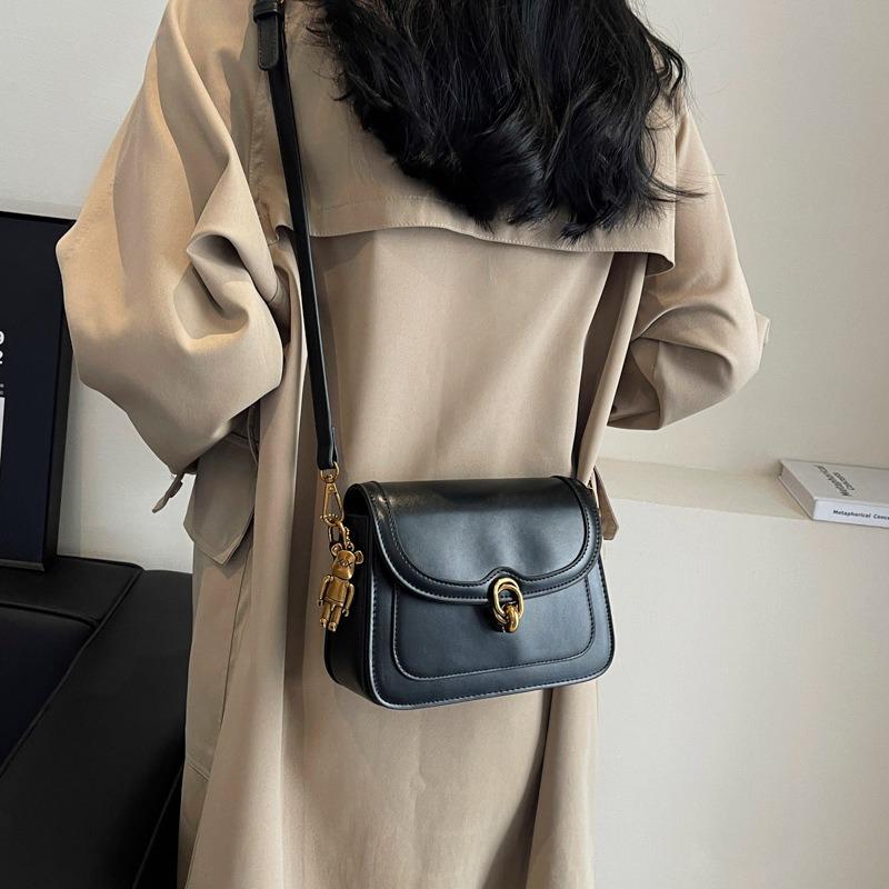 Small bag women's autumn and winter versatile new retro shoulder messenger bag work small square bag