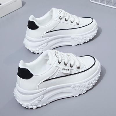 Tênis de plataforma da moda, novos sapatos brancos combinando para outono, calçados esportivos casuais para mulheres, sapatos de papai