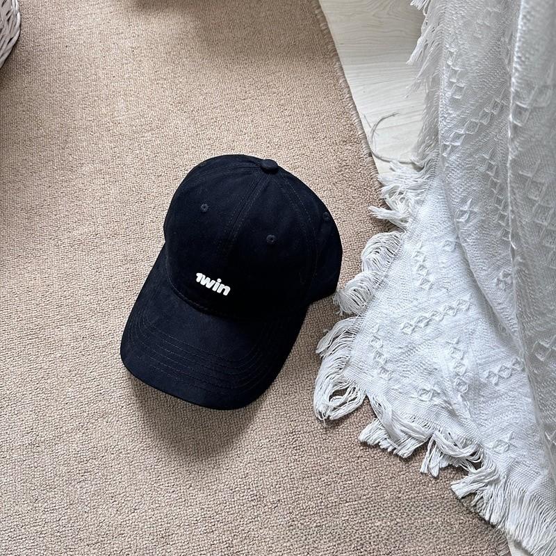 American Casual Vintage Letter Embossed Baseball Cap With Curved Brim For Women And Men