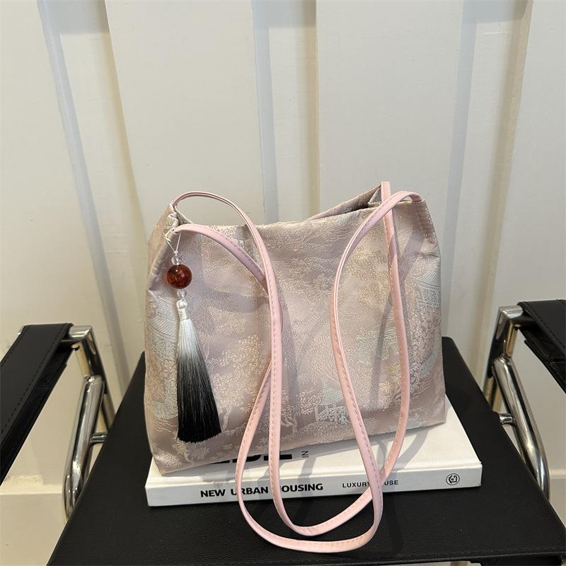 Guofeng Large-Capacity Bag Women'S Summer Exquisite Embroidery Leisure Commuter Tote Bag New Chinese Shoulder Bag