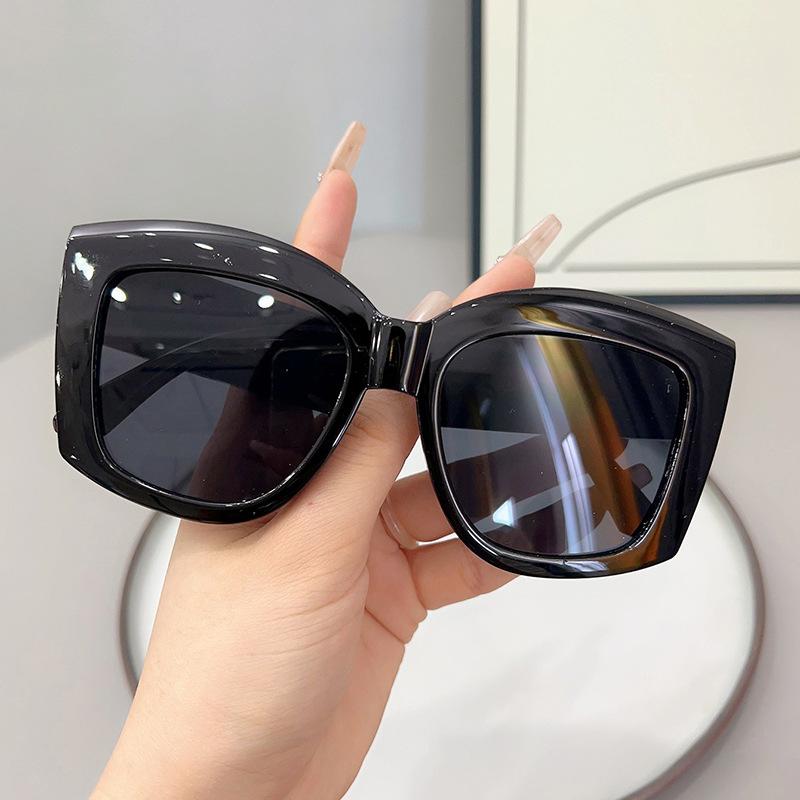 Oversized Square Eyeglasses Frames New Vintage Women Eyewear Trendy Fashion Designer Spectacles Uv400