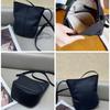 First Layer Cowhide Niche Bucket Bag New Year's New Genuine Leather Casual Mobile Phone Bag Texture Armpit Shoulder Bag