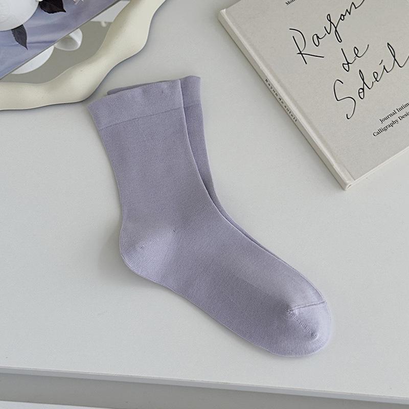 Women's Antibacterial Odor-Resistant Mid-Calf Cotton Scrunch Socks - Black & White, Postpartum Friendly, Spring/Autumn Style