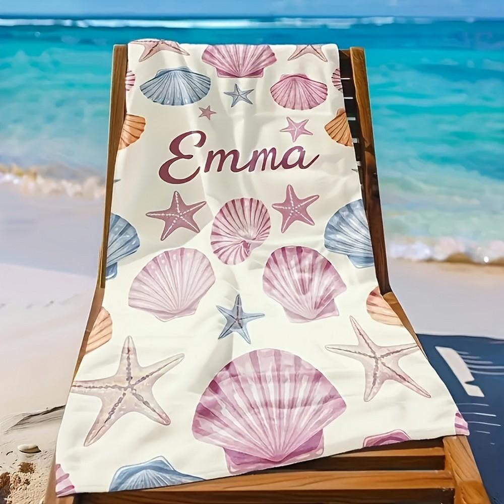 This seashell-patterned beach towel is sun-protective and windproof, suitable for swimming pools, camping, and travel.
