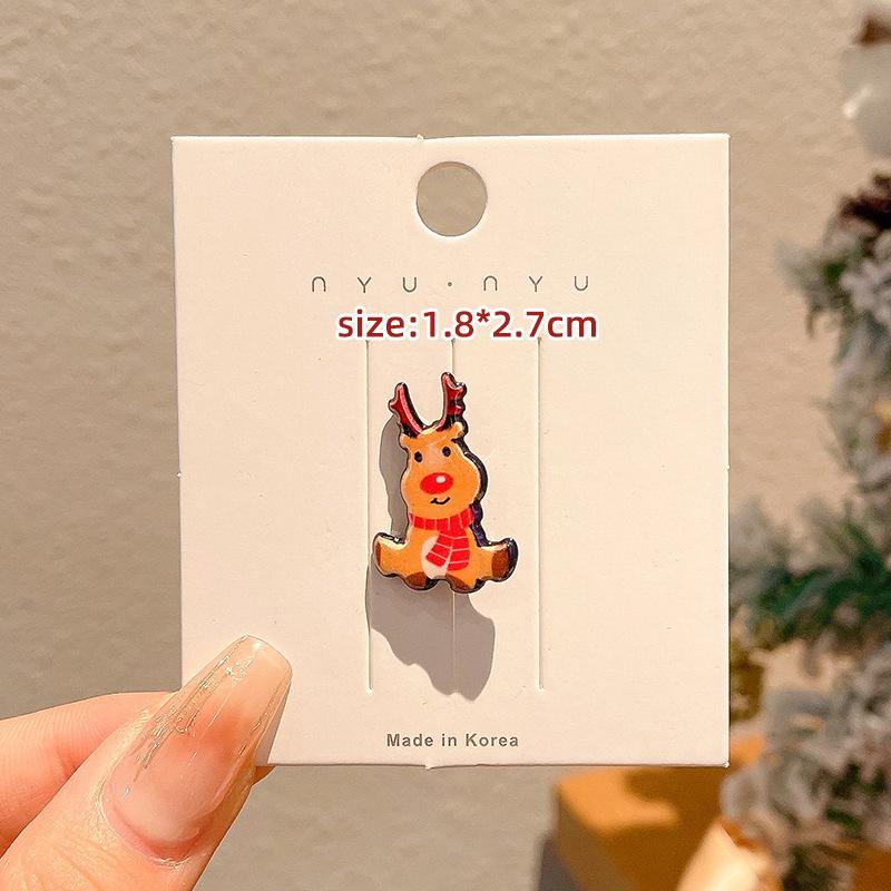 

2025 Christmas Cartoon Brooch: Cute Reindeer & Tree Badge for Clothing Decoration