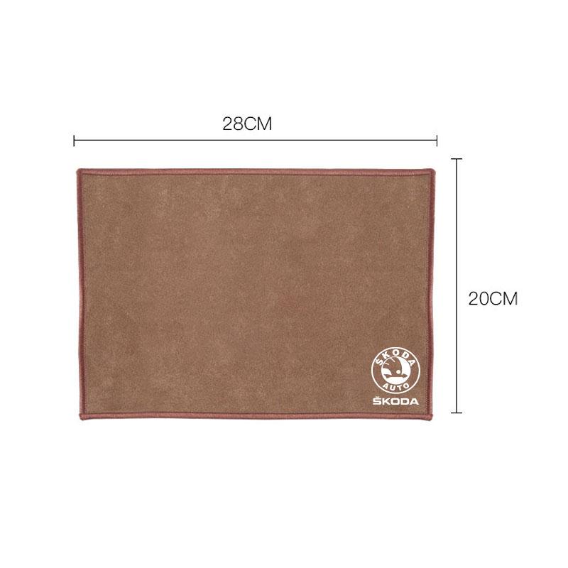 HIAQ2 1Pcs Microfiber Towel Car Styling Cleaning Rag Cloth For Skoda Superb Octavia Kodiaq Enyaq Kamiq Yeti Scala Fabia Rapid Vision