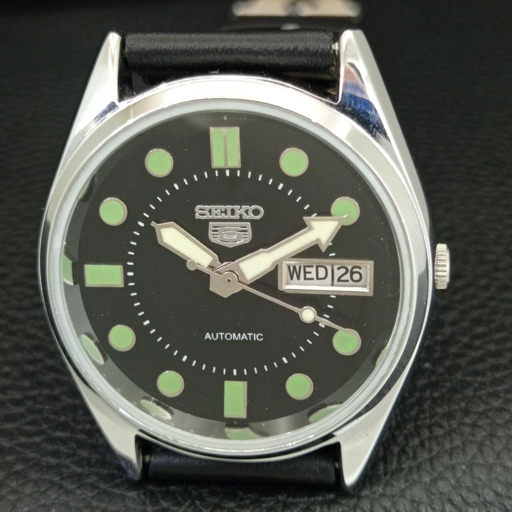 JAPAN VINTAGE REFURBISHED SEIKO 5 AUTOMATIC MENS BLACK DIAL WATCH A444242-1