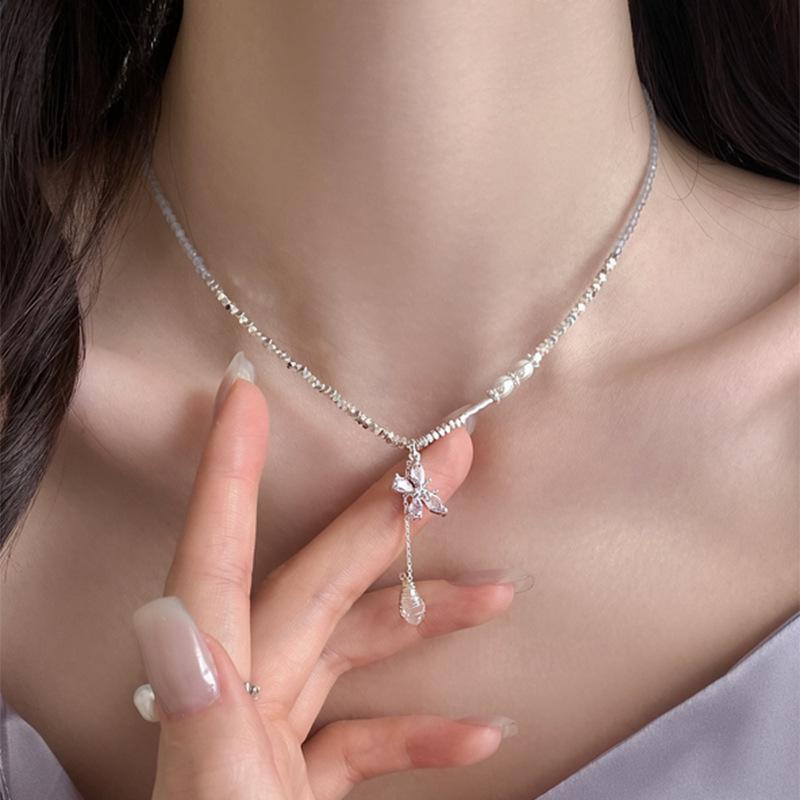 

Серебряное ожерелье-подвеска Бабочка - Корейский стиль, Универсальная роскошь, Элегантная цепочка на ключицы, Модное простое украшение для женщин