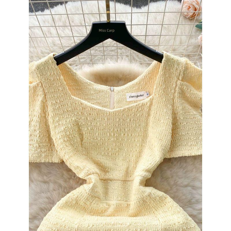 Age-Reducing Yellow Elegant Square Collar Slimming Short Dress