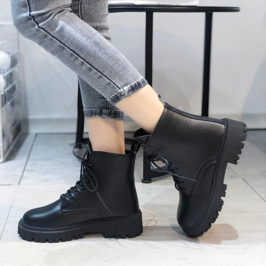 Foreign trade large size platform Martin boots women's British style 2025 autumn and winter new boots locomotive women's boots fashion short boots w