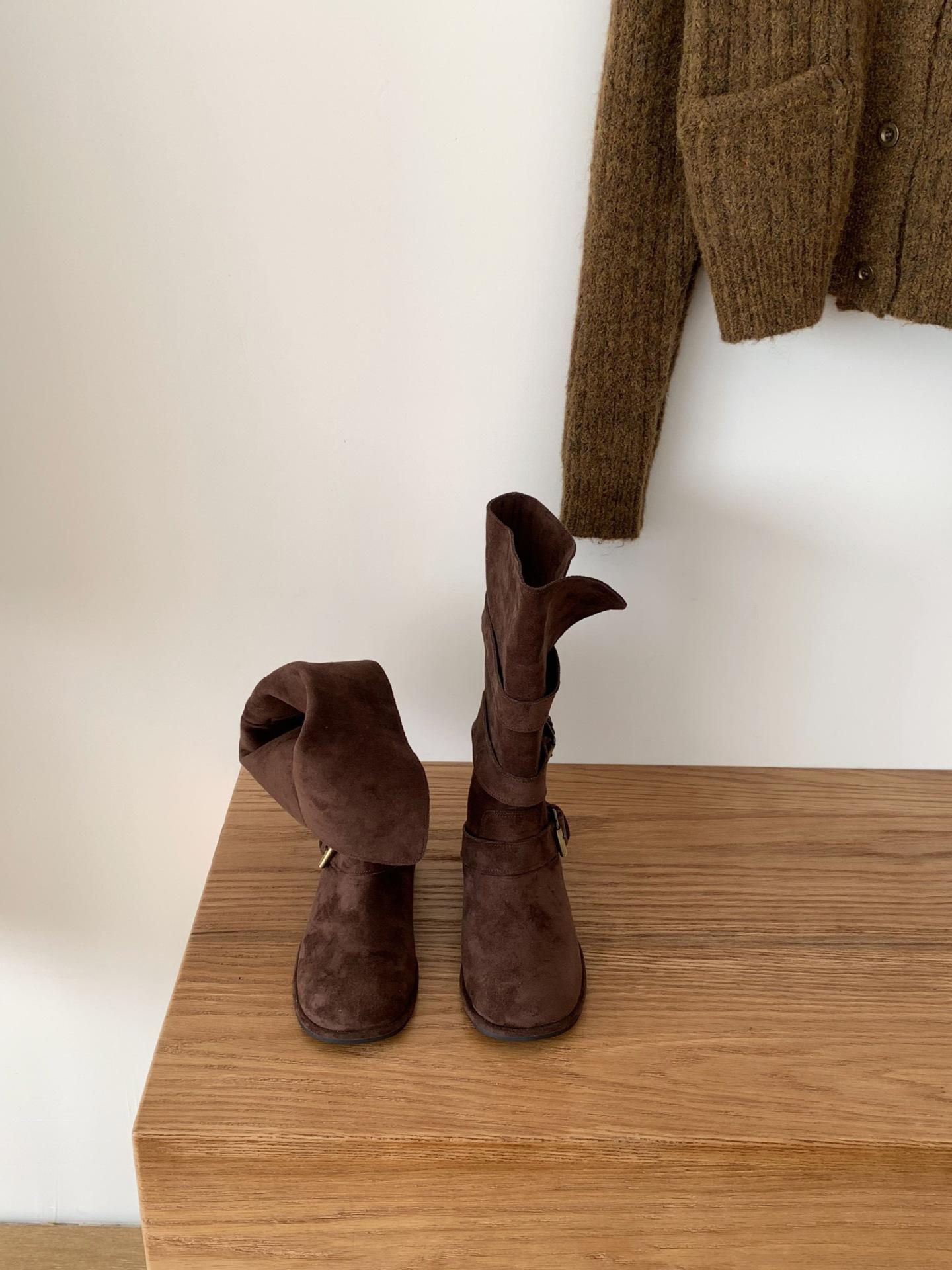 

Coarse heel French retro western cowboy boots women s boots 2025 new mid-tube stack knight boots 39 темно-коричневого кольору