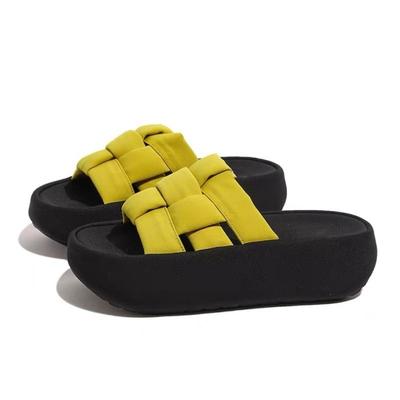 Thick-soled Woven Slippers Women Wearing One-foot Cloth Flip-flops Casual Beach Shoes Bread Flip-flops