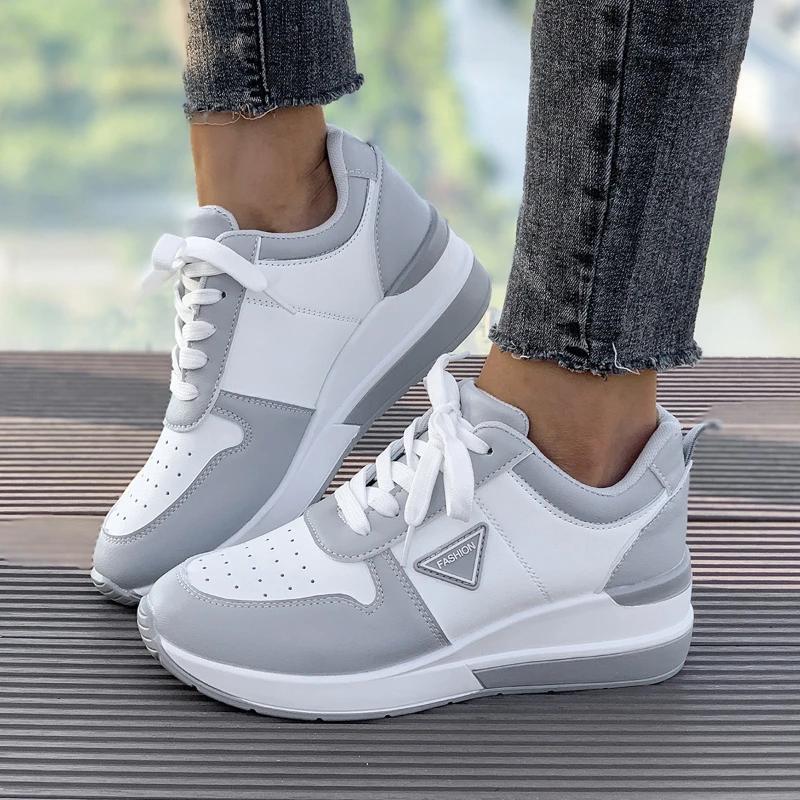 Mode Damen-Sneakers Neue Mode Vulkanisierte Schuhe für Liebende Bequeme Atmungsaktive Schnürschuhe Übergröße Freizeitschuh Zapatos Para Mujer