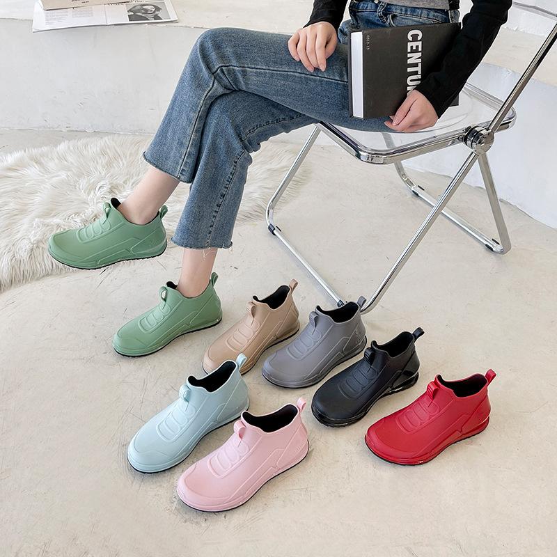 Short-tube Rain Boots for Women, Fashionable Outdoor Waterproof Rain Boots, Flat-soled Slimming Height-increasing Shoes, Rubber Shoes