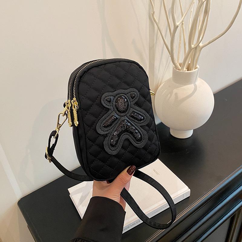 Nylon cloth bag women's summer new fashion shoulder messenger bag high-end sense niche diamond mobile phone bag