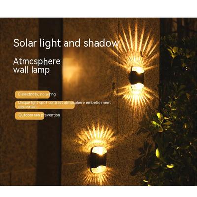 4ks 4led Solární nástěnná lampa Vodotěsné Up Down Luminous Noční světlo pro venkovní zahradu nádvoří dekorace
