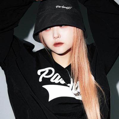 PANDORAFIT Crisp Bucket Hat