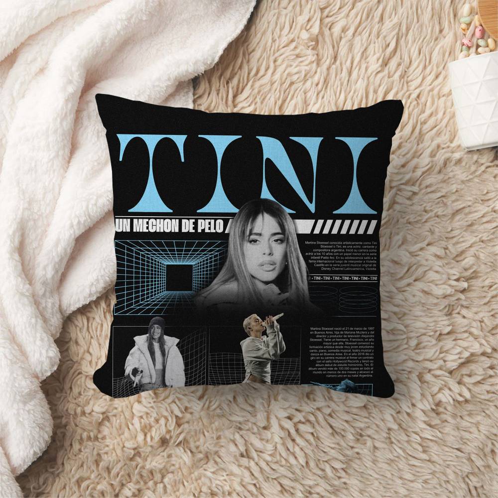 Actress TTini SStoessel Maple Design Cushion Cover Happy Autumn Harvest decor Holiday Decorati Pillow Cover