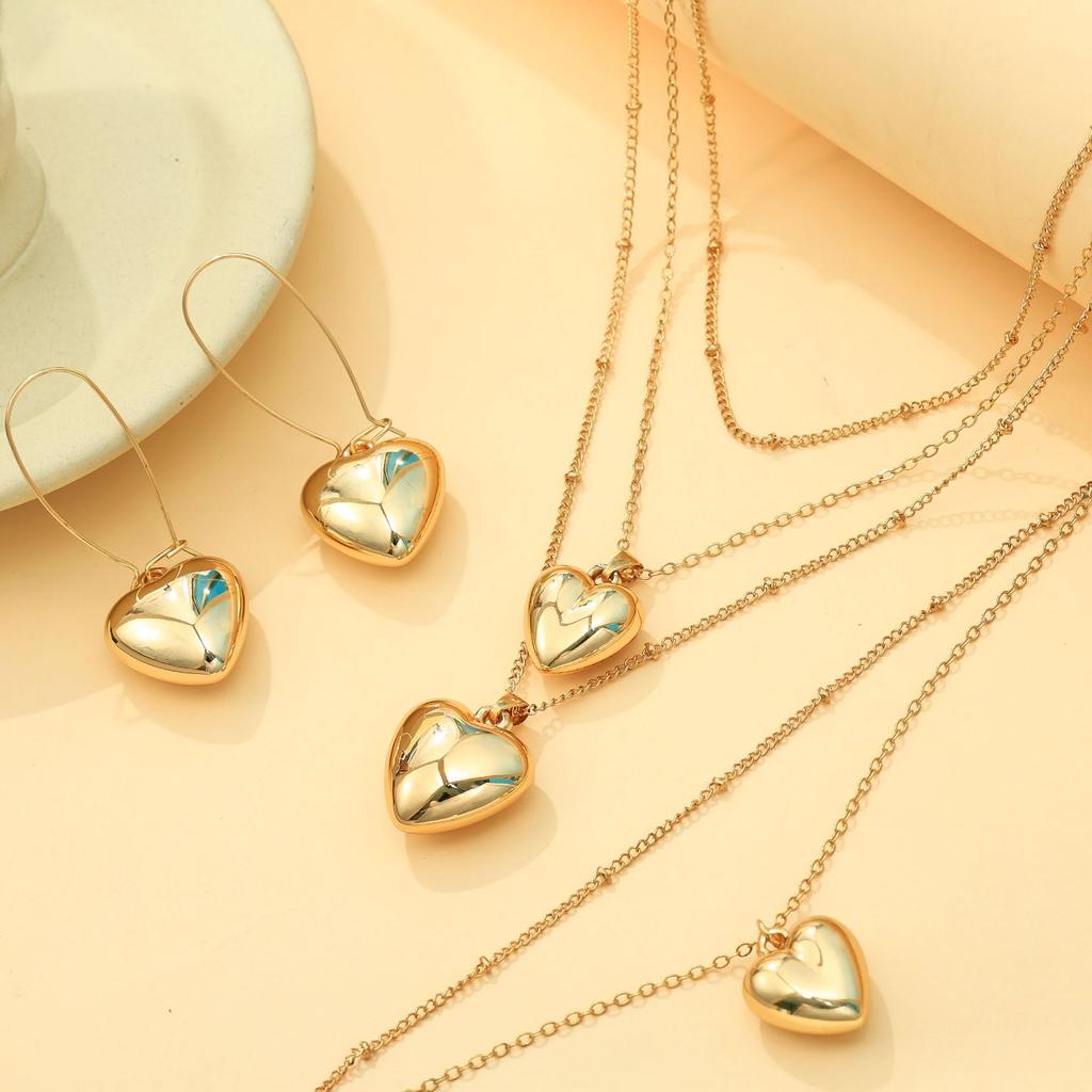 Stylish and simple gold love jewelry set ins blogger same commuting versatile necklace earrings bracelet