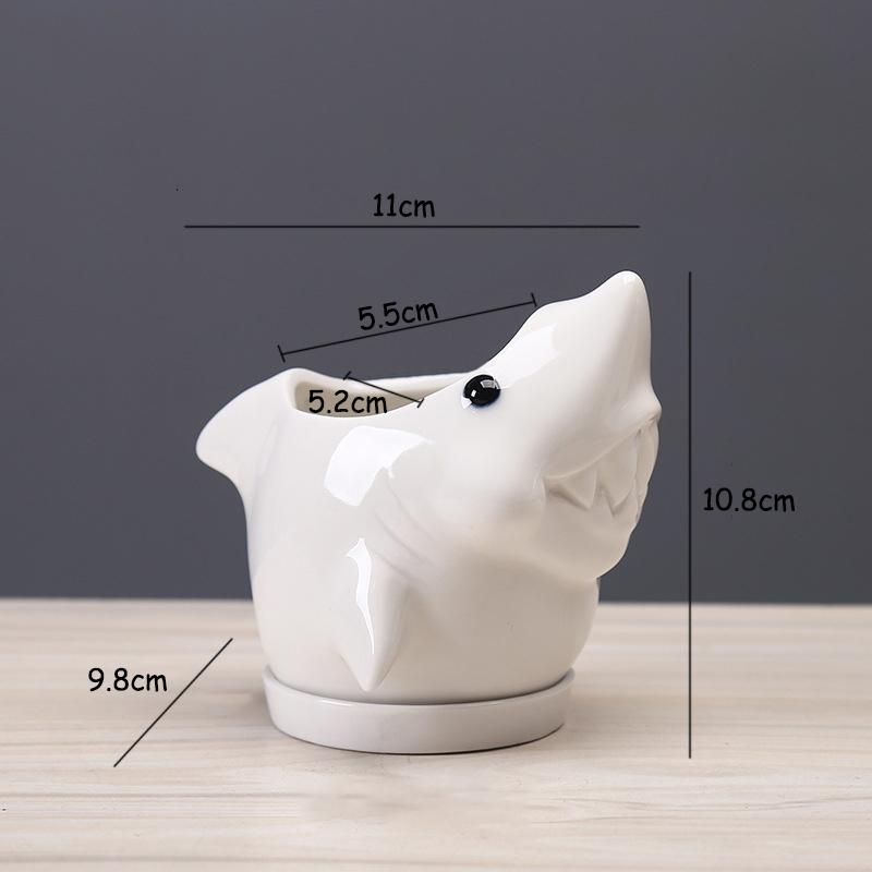 Creative Shark Ceramic Succulent Planter with Tray - Unique Animal Shape Flower Pot for Cactus/Bonsai/Indoor Plants - H