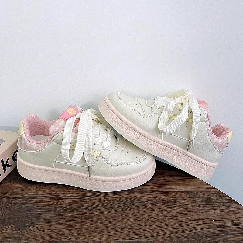 Korean white shoes women's 2025 spring new versatile student platform casual sports board shoes tide support 2025