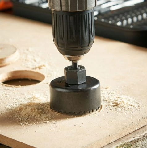 6-piece universal hole saw set for wood, aluminum, steel