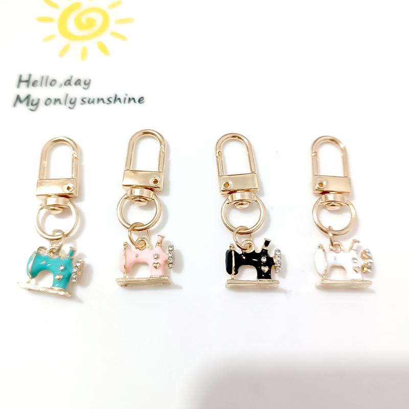 4Pcs Mini Sewing Machine Keychains – A Stitch Of Memory & Meaning, Vintage Miniature Enamel Metal Sewing Machine Keychain