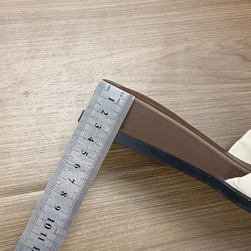 Square head drag thick sole one-word skirt female new wear summer gentle fairy slippers French style with sandals