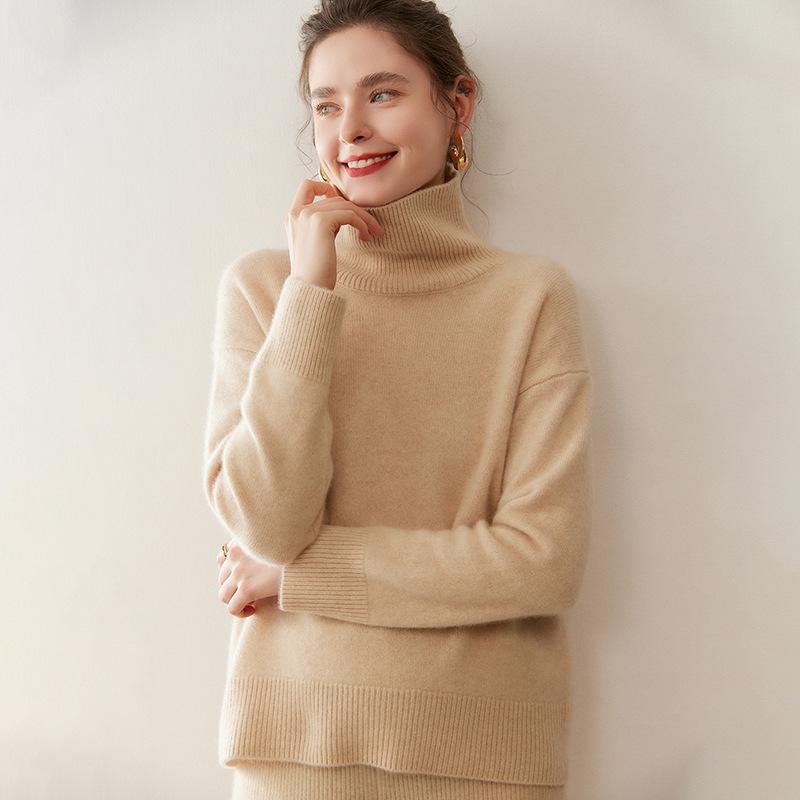 2025 Women's Thick Cashmere High Neck Loose Sweater: Winter Short Inner Layer