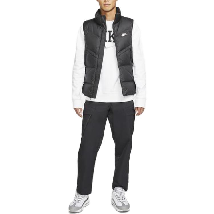 Nike Chaleco Deportivo Storm-FIT Windrunner con Logo y Cuello Alto Cálido para Hombre, Ropa Exterior Negra DD6818-010