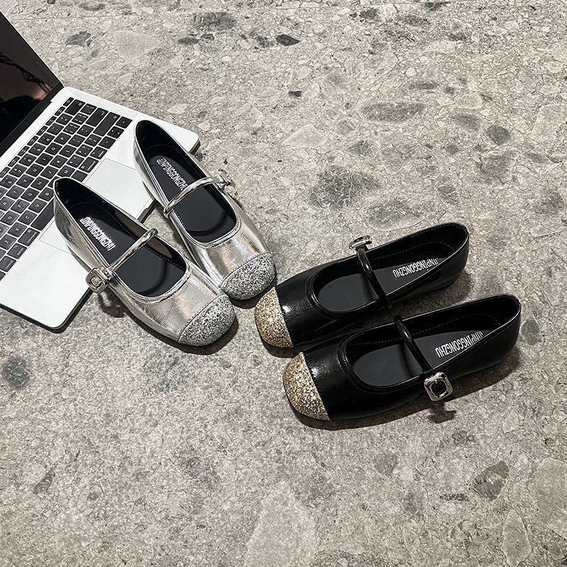 Foreign temperament flat heel Mary Jane shoes soft leather flat shoes summer 2025 new silver one-word strap shoes